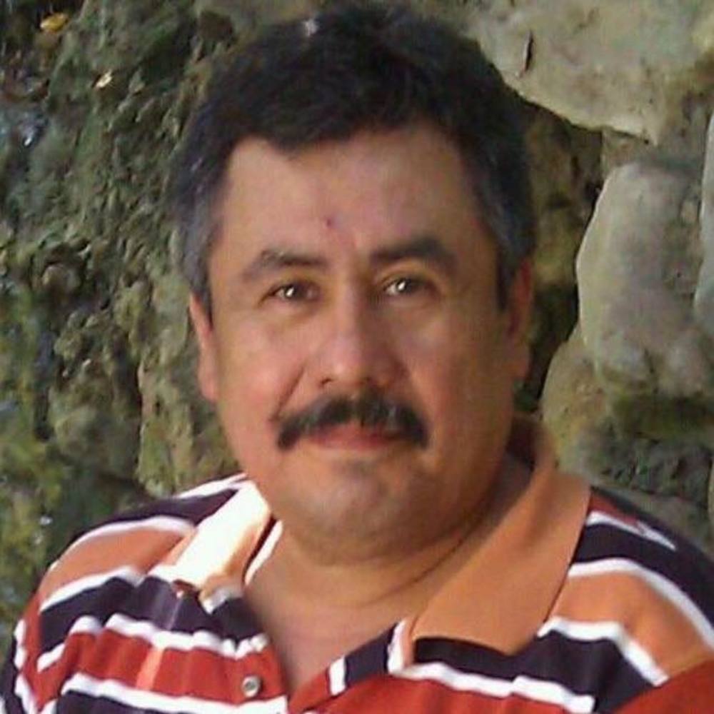 Meet your Posher, Javier